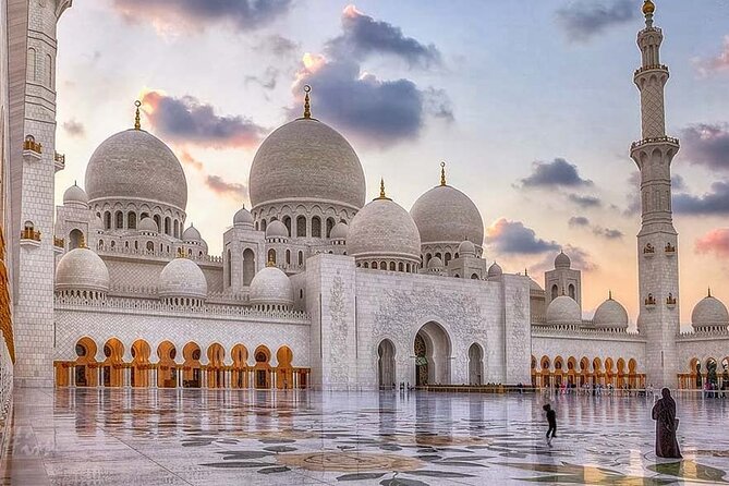 Guided Abu Dhabi City Tour Full Day with Private SUV - Sheikh Zayed Grand Mosque: the day’s essential stop