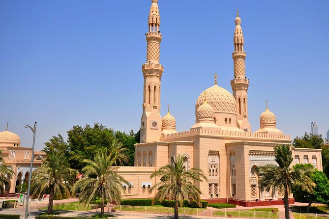 Half Day Dubai City Sightseeing Tour with Pick up - Palm Jumeirah and Atlantis