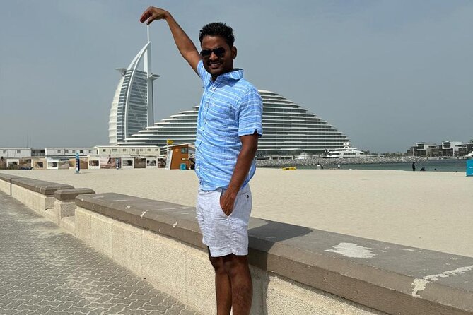 Half Day Dubai Modern Wonders Tour - Souk Madinat Jumeirah: the tour’s most atmospheric stop