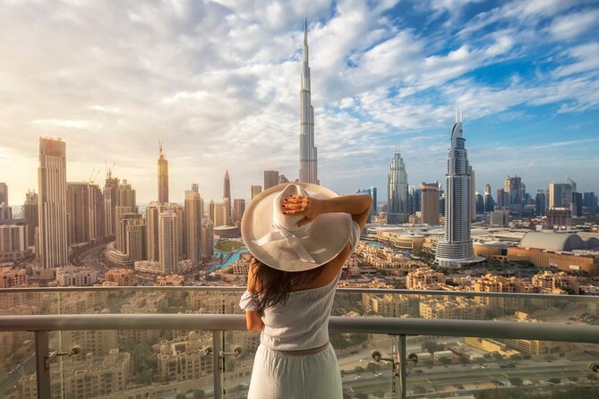 Iconic Burj Khalifa Views Experience Dubai's Skyline - Booking and cancellation details