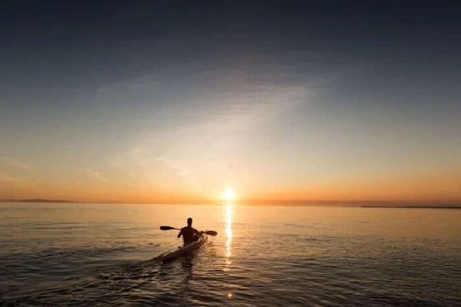 Kayak In Dubai Jumeirah Beach - With Free Transfer - Paddling out from Kite Beach