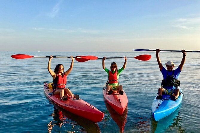 Kayak In Dubai Jumeirah Beach - With Free Transfer - Who will enjoy this kayak outing?
