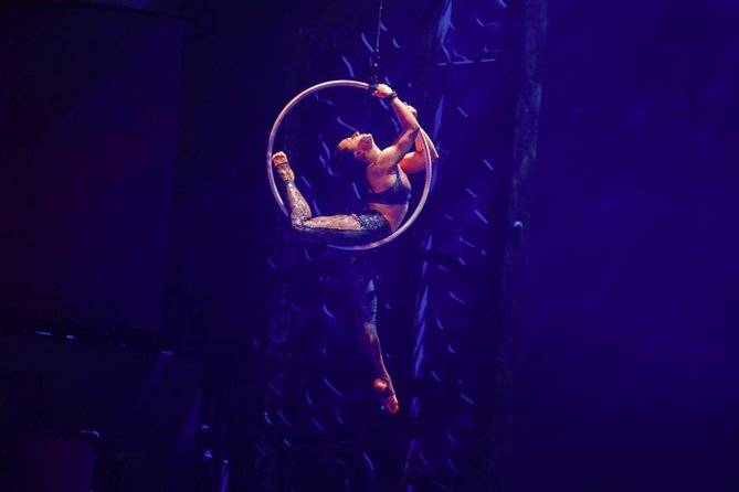 La Perle by Dragone Show Tickets Dubai - Why La Perle feels different from a normal theatre show