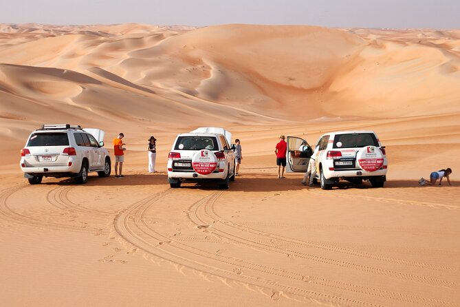 Liwa Oasis Desert Drive from Abu Dhabi - Watching the sand change color on the way to Liwa
