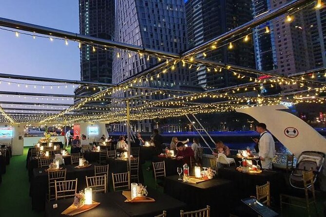 Luxury Dhow Cruise Dubai: Skyline Views & Fine Dining Experience - What is served at the international buffet