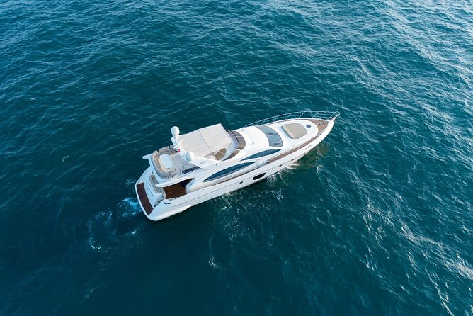 Luxury Yacht Private Rental from Dubai Marina - What the two-hour Dubai Marina route gives you