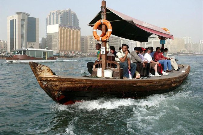 Old Dubai Gold Souk and Water Taxi - What the driver-guide adds