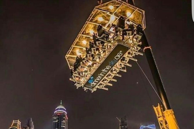 On Air Dinner Adventure in Dubai - The safety briefing and lift to 50 meters