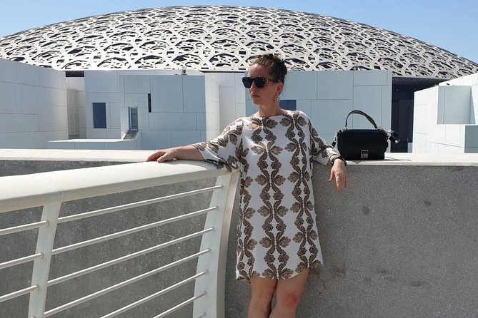 Premium Abu Dhabi Half Day Tour from Dubai - Emirates Palace shows Abu Dhabi’s grand side
