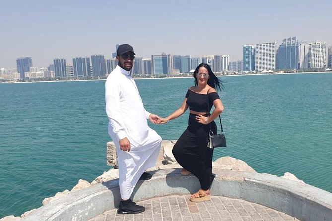 Premium Abu Dhabi Half Day Tour from Dubai - The driver matters more than the word premium