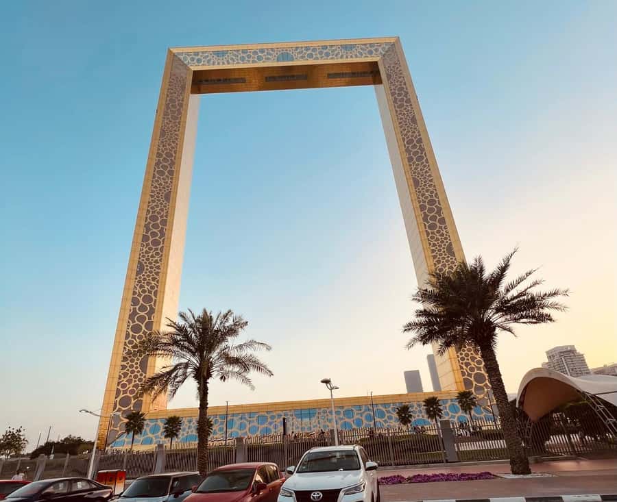 Premium Dubai City Sightseeing Tour in SUV - Zaabeel Palace and the final city view