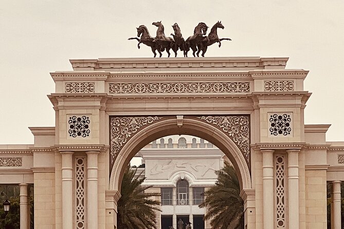 Premium Full Day Dubai City Sightseeing Tour - One day, two very different Dubais
