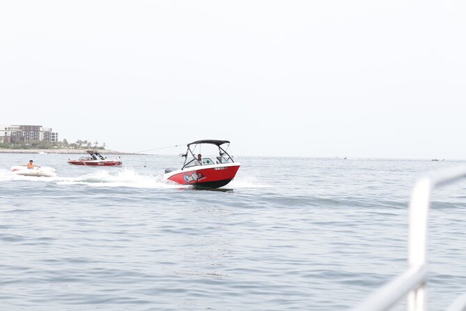 Private 1 Hour Boat Ride in Dubai - Captain John Kennedy and the human touch