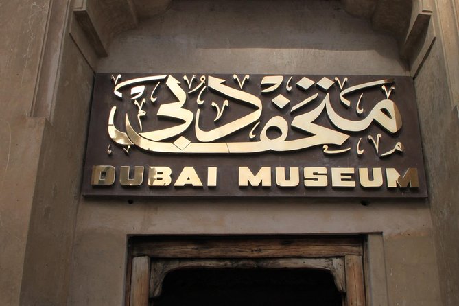 Private 5 hours Dubai city tour - Madinat Jumeirah and the street of dreams