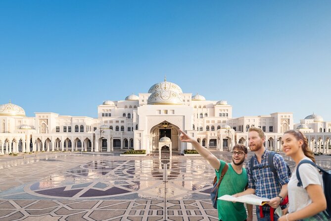 Private Abu Dhabi City Tour - Heritage Village: a brief look at older Emirati life