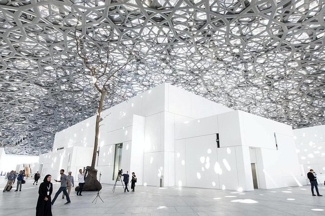 Private Abu Dhabi City Tour with Louvre Museum & Sheikh Zayed Grand Mosque - Who will get the most from this tour