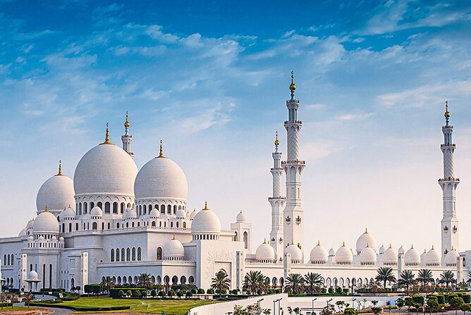 Private Abu Dhabi City Tour with Pick Up - Heritage Village and a short look at older Abu Dhabi