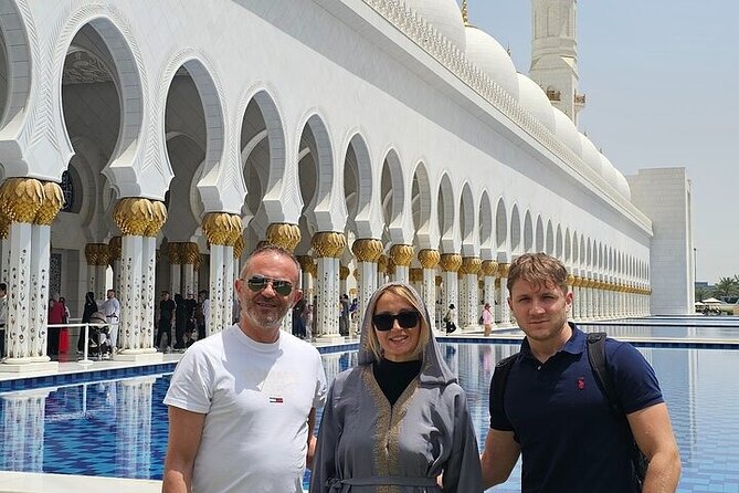 Private Abu Dhabi City Tour with Pick up from Dubai or Abu Dhabi - Ferrari World as a quick Yas Island photo stop