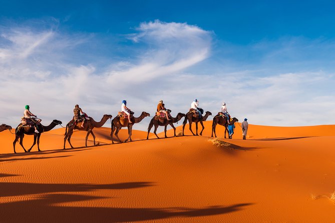 Private Abu Dhabi Evening Desert Safari (Exclusive) - Tea, dates, henna, and an evening camp atmosphere