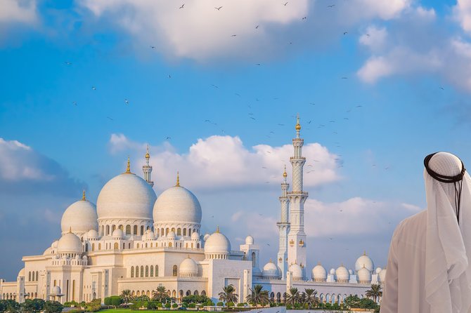 Private Abu Dhabi Half Day City Tour - Qasr Al Watan, a palace built around national ideas