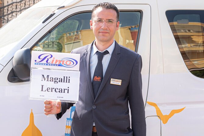Private Departure Transportation from Dubai City to Dubai Airport - Sedan or Minivan: Pick the Right Fit