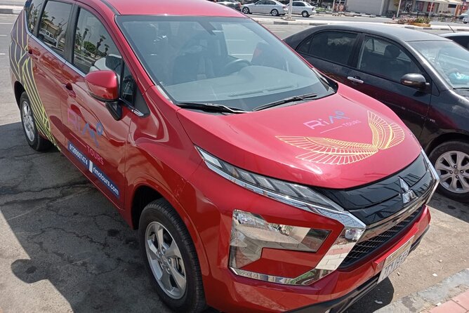 Private Dubai Airport Arrival/Departure Transfer to Dubai City - The drive into Dubai City