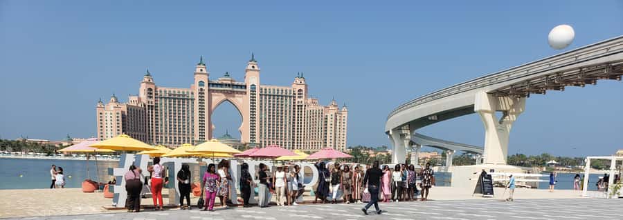 Private Dubai city tour fullday Guided Tour - Dubai Frame, Zabeel Palace, and the road to Downtown