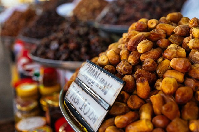 PRIVATE Food Tour: The 10 Tastings of Dubai With Locals - What ten tastings really means