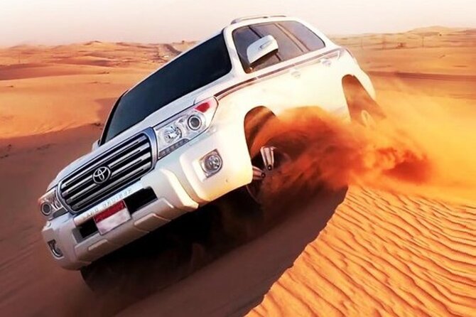 Private Premium Desert Safari 4x4 Vehicle with BBQ Dinner - DUBAI - A private way to see Dubai’s golden dunes