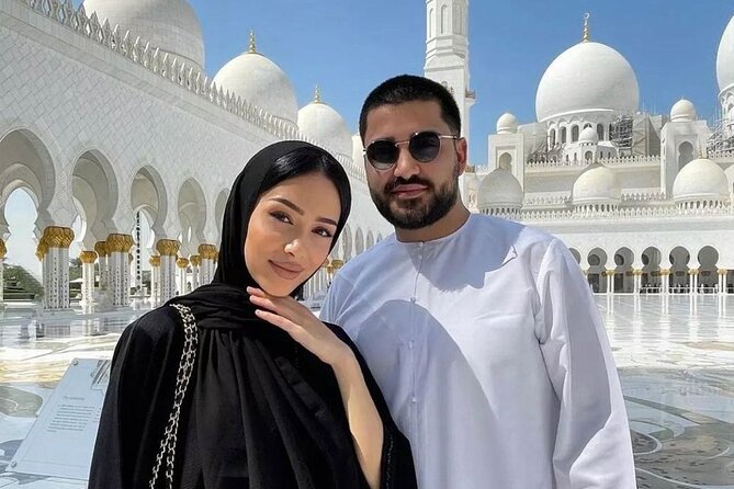 Private Tour in Abu Dhabi City with BAPS Temple - Marina Mall is the practical lunch break