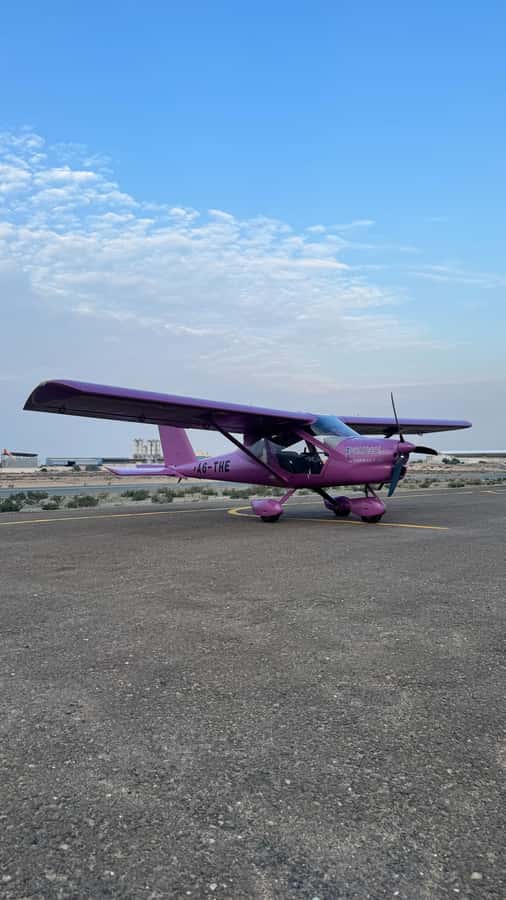 Ras Al Khaimah: Scenic Microlight Adventure Over Desert - The safety briefing and equipment
