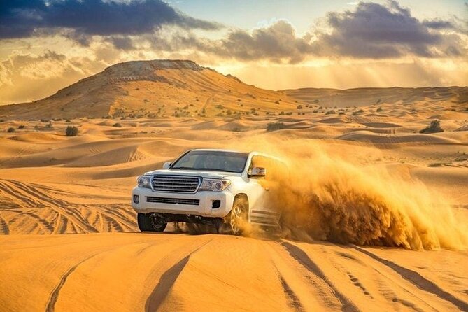 Red Dune Evening Desert Safari with BBQ Dinner - The 4x4 ride across the dunes