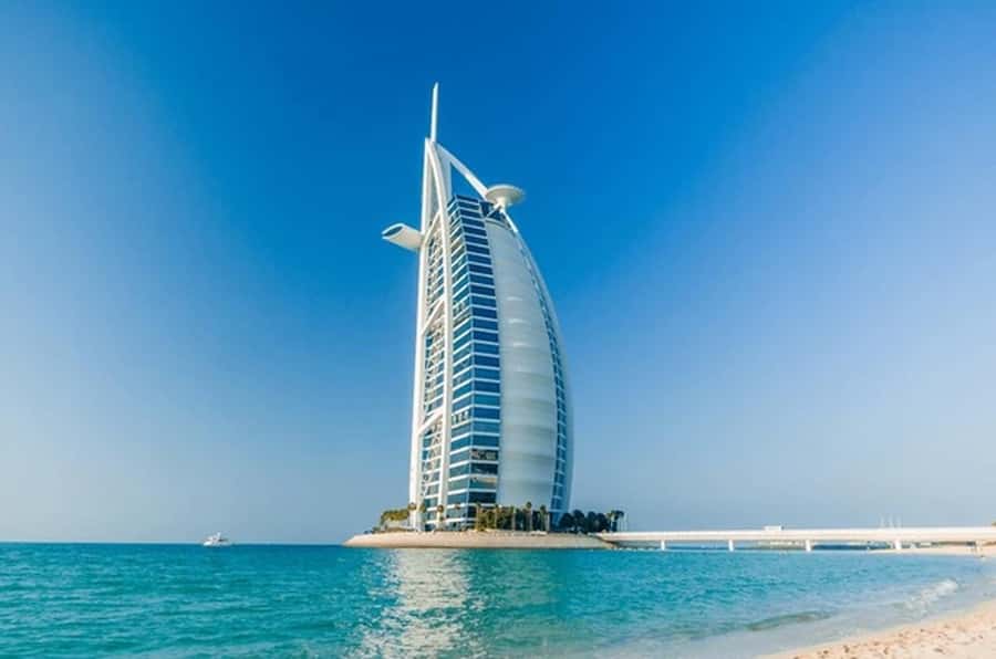 "Ride in Style: Private Dubai City Tour in a Hummer" - A private Hummer route through Dubai’s biggest sights