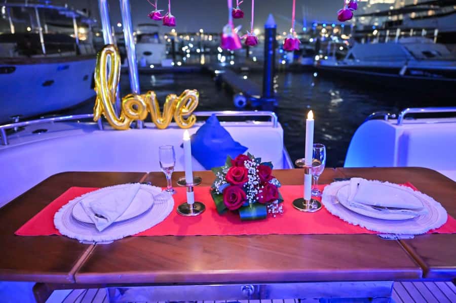 Romantic Dinner on Private Yacht - Key points to know before booking