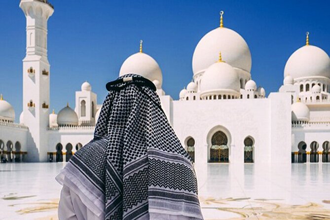 Shared Full Day Guided Tour Visit to Abu Dhabi - Emirates Palace shows Abu Dhabi’s grand side