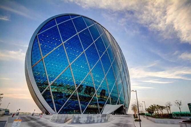 Shared Full Day Guided Tour Visit to Abu Dhabi - Guides and the quality of the day