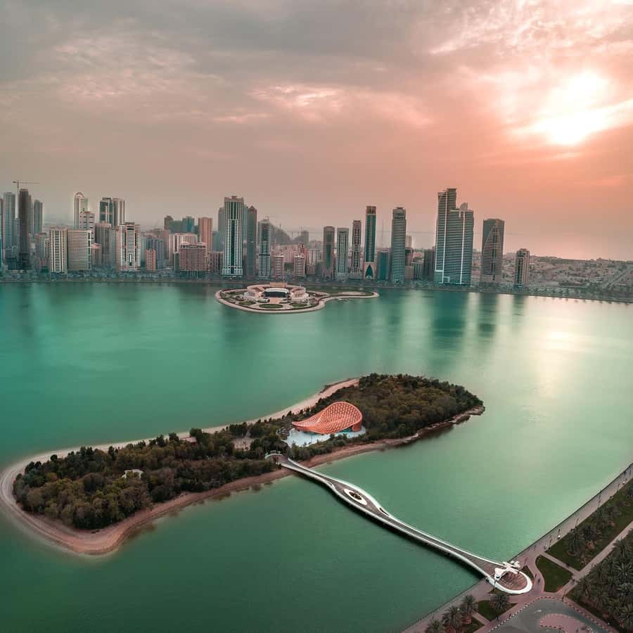 Sharjah: Al Noor Island and Butterfly House Entry Ticket - The best time and pace for your visit