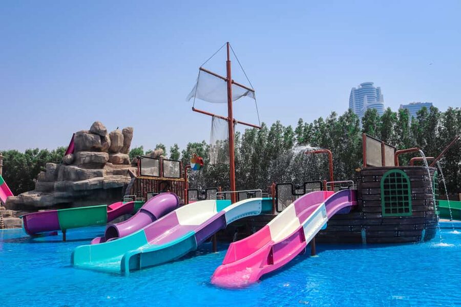 Sharjah: Pearls Kingdom Water Park Entry Ticket - The Location Makes This an Easy Add-On