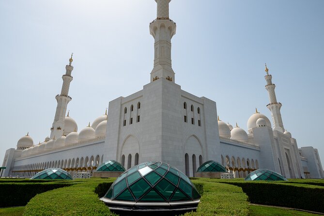 Sheikh Zayed Mosque Half Day Tour in Abu Dhabi - Practical preparation for the mosque