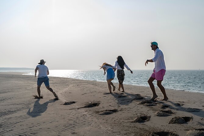 Sunset Corniche Cruise - 2 hours trip - Crew service and the private format