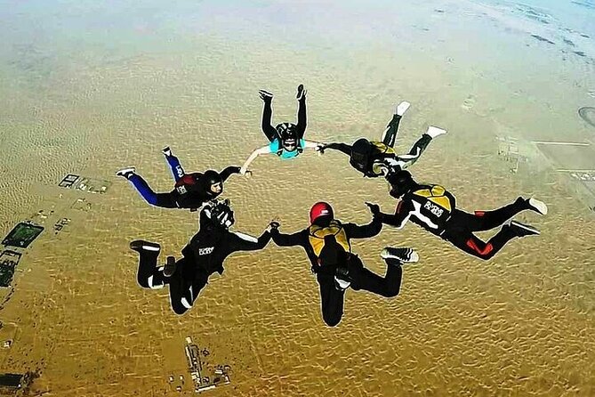 Tandem Skydive experience in Dubai - Health, clothing, and practical preparation