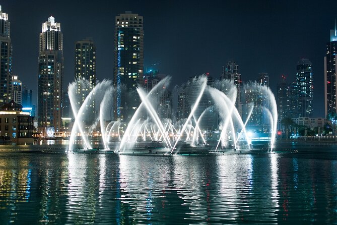 Traditional Abra Ride and Dubai Fountain Show at Burj Lake - The ticket pickup problem you should avoid