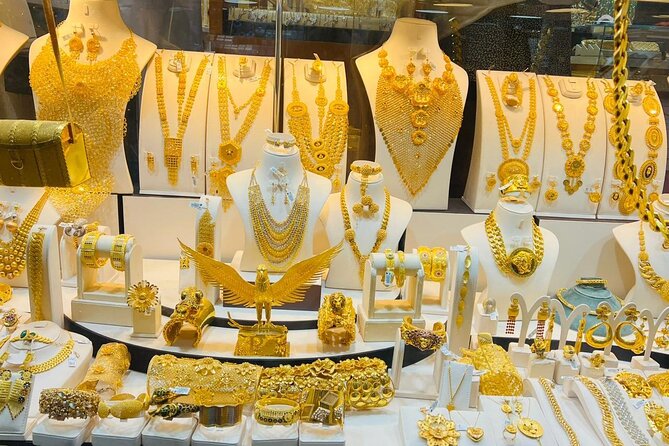 Visit Old Dubai History, Culture, Neighborhood Walking Tour - Spice Souk: a practical stop for scents and shopping