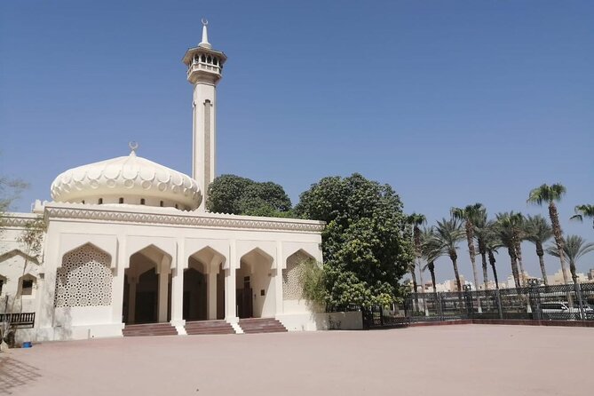 Visit Old Dubai History, Culture, Neighborhood Walking Tour - Al Bastakiya and the story behind the old houses