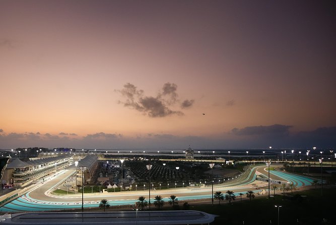 Yas Marina Circuit Tour - Getting to Yas Central and Gate 20