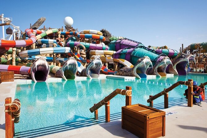 Yas Water World Abu Dhabi Ticket - The rides: from hydromagnetic speed to lazy rivers